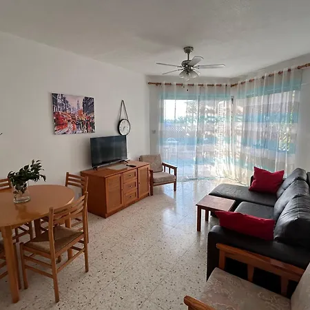 Seaview With Garden & Pool Paphos