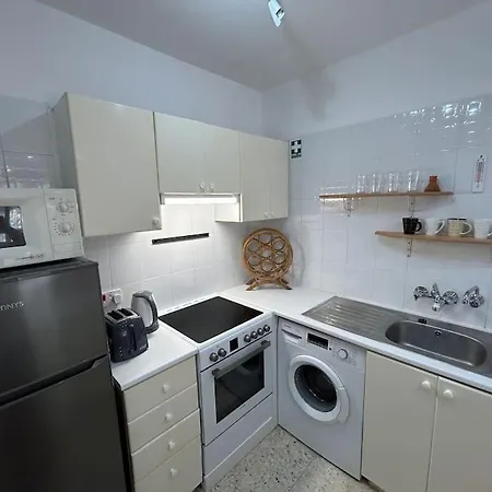 Seaview With Garden & Pool