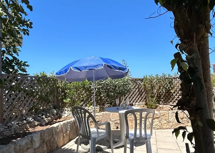 Daire Seaview With Garden & Pool Pafos