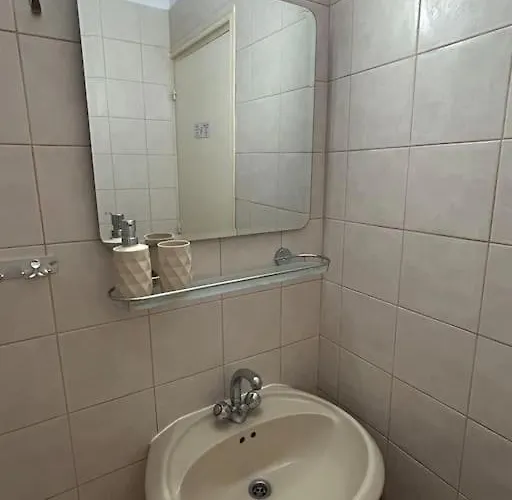 Seaview With Garden & Pool *