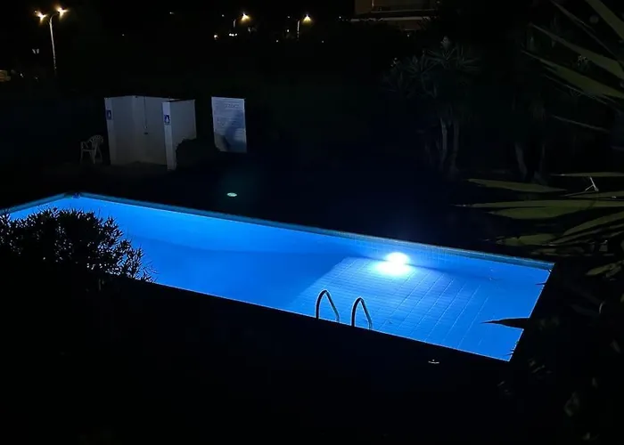 Daire Seaview With Garden & Pool Pafos