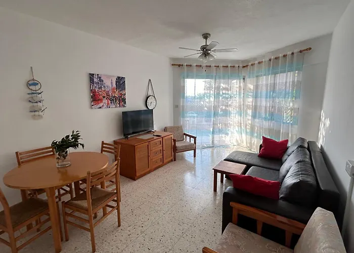 Seaview With Garden & Pool Pafos